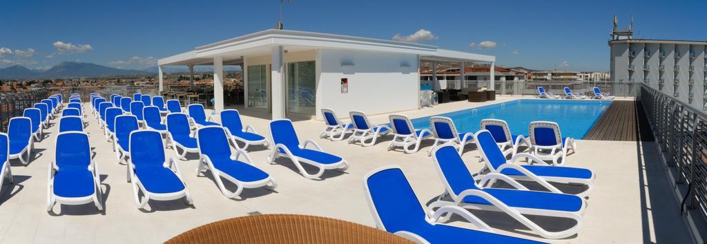 Medi Garden Hotel&Residence Alba Adriatica Exteriör bild